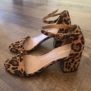 BAMBOO Block heel cheetah sandals 🐆